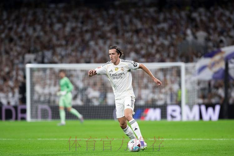 马卡:皇马有意邀波帅 后者或几小时内离任巴黎 马卡:皇马有意邀波帅 后者或几小时内离任巴黎